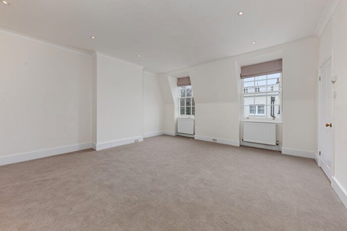 2 Bedroom Flat To Rent In Bryanston Square, London, W1H