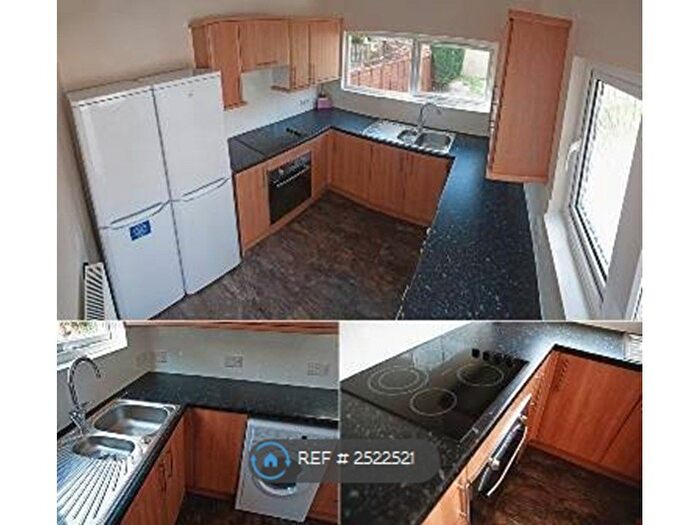 7 Bedroom Terraced House To Rent In Fawcett Road, Southsea, PO4