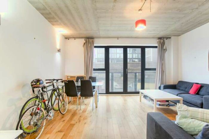 2 Bedroom Flat To Rent In Kingsland Road, , Hackney, London, E2