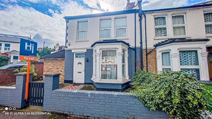 4 Bedroom End Of Terrace House To Rent In Mcleod Road, London, SE2