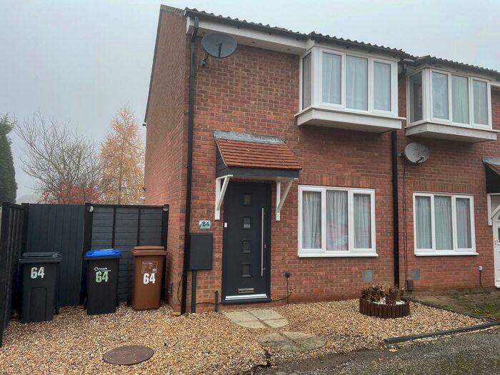 2 Bedroom Semi-Detached House To Rent In Dore Close, Northampton, NN3