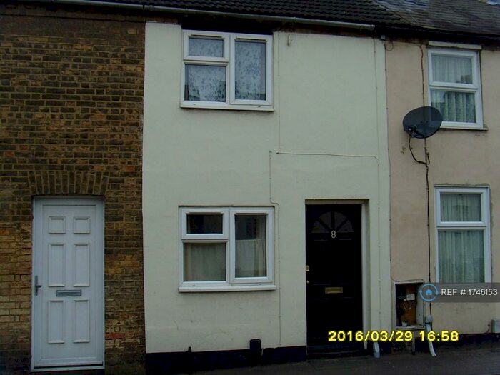 2 Bedroom End Of Terrace House To Rent In Rose Lane, Biggleswade, SG18