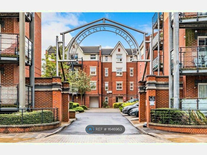 2 Bedroom Flat To Rent In Goldsmiths Court, Southampton, SO14