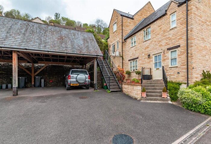 3 Bedroom Semi-Detached House To Rent In Nailsworth, Gloucestershire, GL6