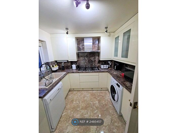 2 Bedroom Terraced House To Rent In Fenman Gardens, Goodmayes, IG3