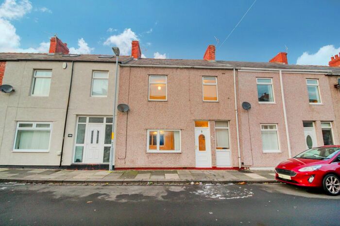 3 Bedroom Terraced House To Rent In Gladstone Street, Blyth NE24