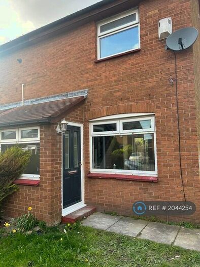 3 Bedroom Semi-Detached House To Rent In Peterlee Way, Bootle, L30