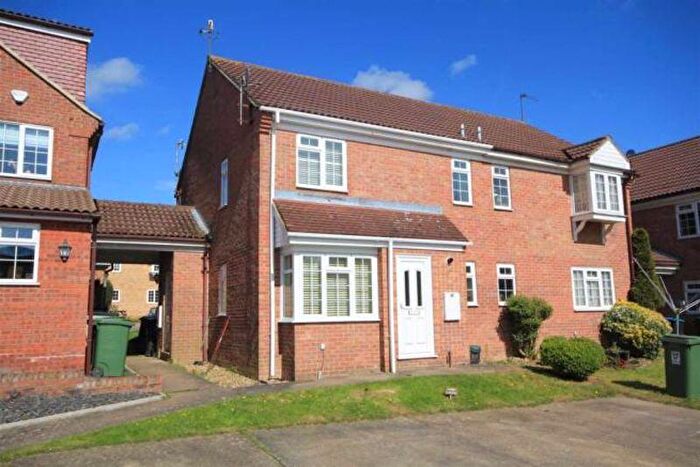 1 Bedroom Cluster House For Sale In The Lawns, Hemel Hempstead, HP1