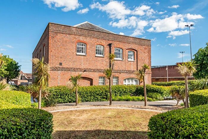 3 Bedroom Maisonette For Sale In Gunwharf Quays, Portsmouth, PO1