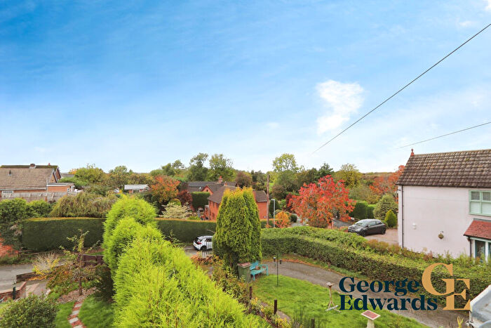 2 Bedroom Terraced House For Sale In Chapel Street Measham, DE12