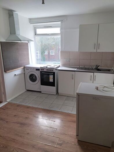 1 Bedroom Flat To Rent In Marsh Road, Luton, LU3