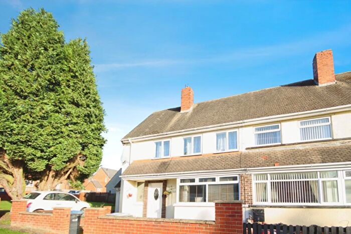 3 Bedroom Semi-Detached House To Rent In Commercial Square, Brandon, Durham, DH7