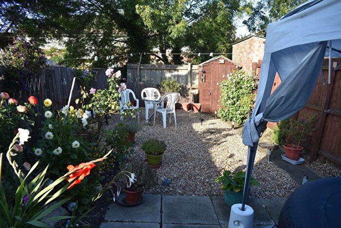 1 Bedroom Flat To Rent In Lincoln Road, Peterborough, Cambs, PE4