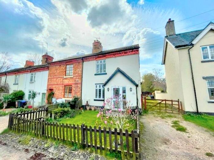 3 Bedroom Semi-Detached House For Sale In West Haddon Road, East Haddon, Northampton, NN6