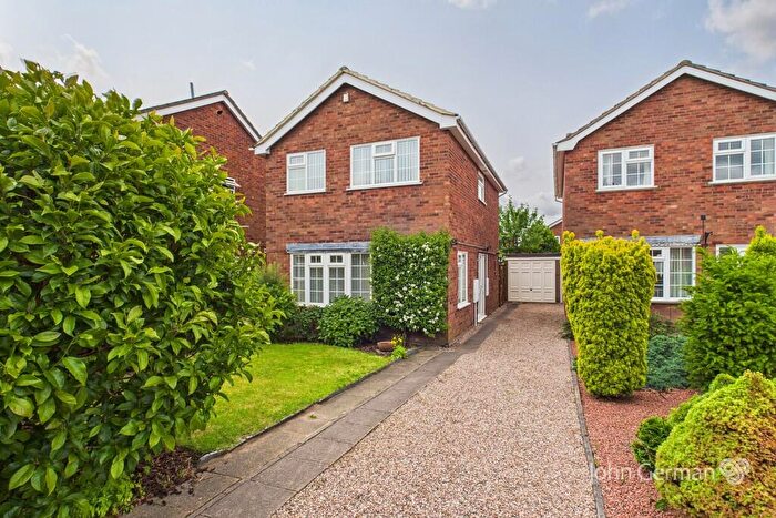 3 Bedroom Detached House For Sale In Saffron Close, Barton Under Needwood, DE13