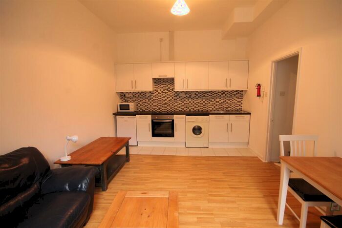 2 Bedroom Apartment To Rent In St Andrew's Street, City Centre, NE1