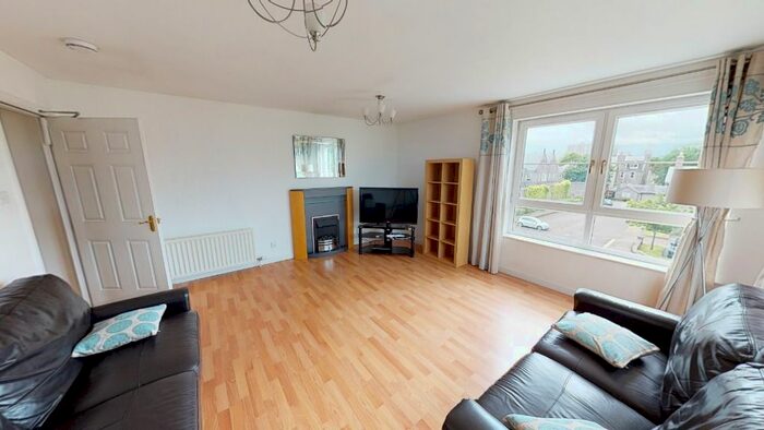 3 Bedroom Flat To Rent In Mary Elmslie Court, City Centre, Aberdeen, AB24