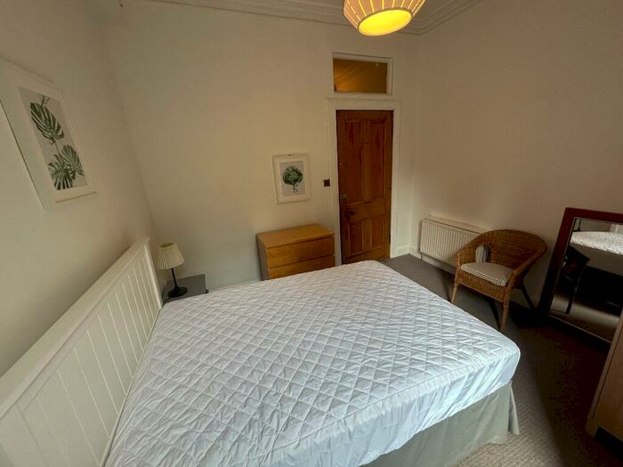 2 Bedroom Flat To Rent In Dalry Road, Dalry, Edinburgh, EH11