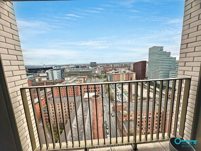 2 Bedroom Apartment For Sale In One Cambridge Street, Manchester, M1