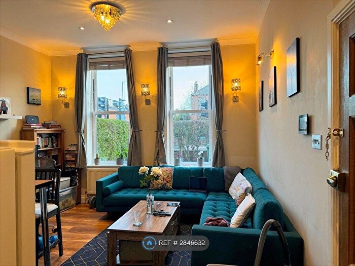 1 Bedroom Flat To Rent In Brownhill Road, London, SE6