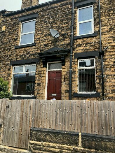 1 Bedroom Terraced House To Rent In Nansen Avenue, Leeds, West Yorkshire, LS13