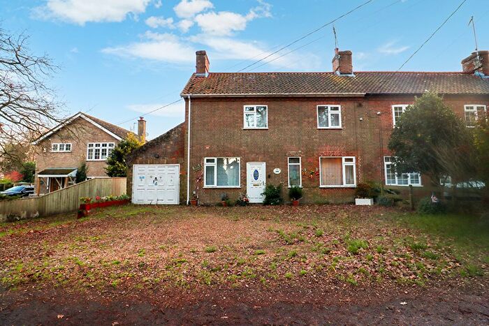 3 Bedroom Semi-Detached House For Sale In Leziate, King's Lynn, Norfolk, PE32