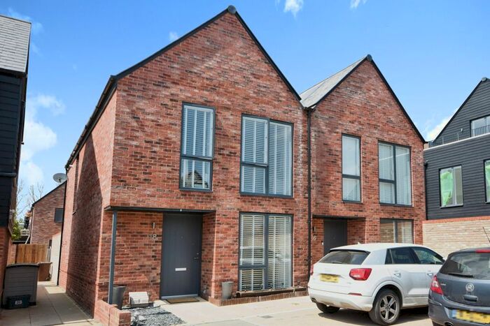 3 Bedroom Semi-Detached House For Sale In St. Andrews Drive, Channels, Chelmsford, CM3
