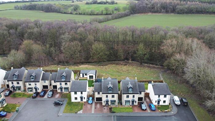 5 Bedroom Detached House For Sale In South Park Vale, Pudsey, Leeds, West Yorkshire., LS28