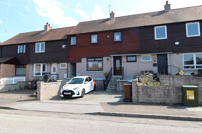 3 Bedroom Terraced House To Rent In Ivanhoe Road, Garthdee, AB10