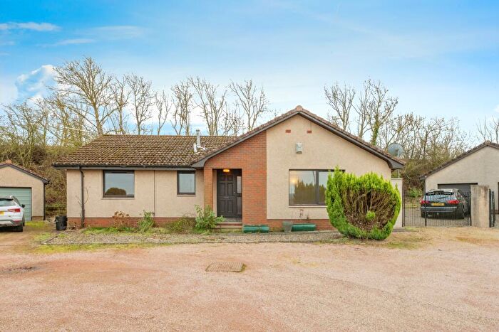 3 Bedroom Bungalow For Sale In The Yard, Kingskettle, Cupar, KY15