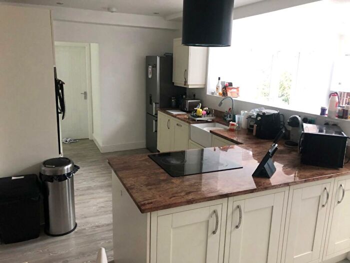 6 Bedroom Semi-Detached House To Rent In St. Monica Grove, Durham, DH1