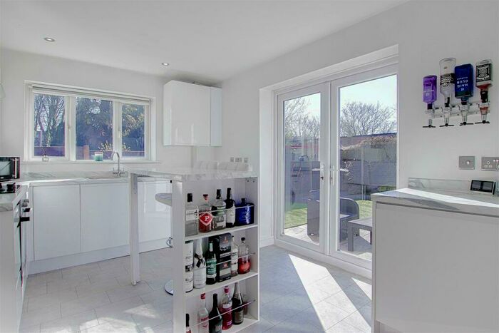 3 Bedroom Semi-Detached House To Rent In Deans Road, Swinton, M27