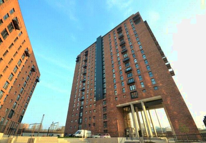 2 Bedroom Apartment To Rent In Wilburn Basin, Salford, Greater Manchester, M5