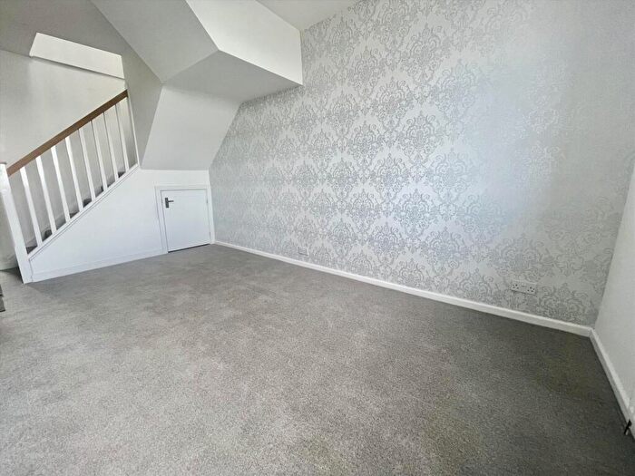 2 Bedroom Flat To Rent In Bolton Street, Chorley, PR7