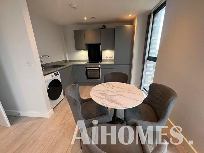 2 Bedroom Flat For Sale In Block B, Regent Plaza, Oldfield Rd, Salford, M5