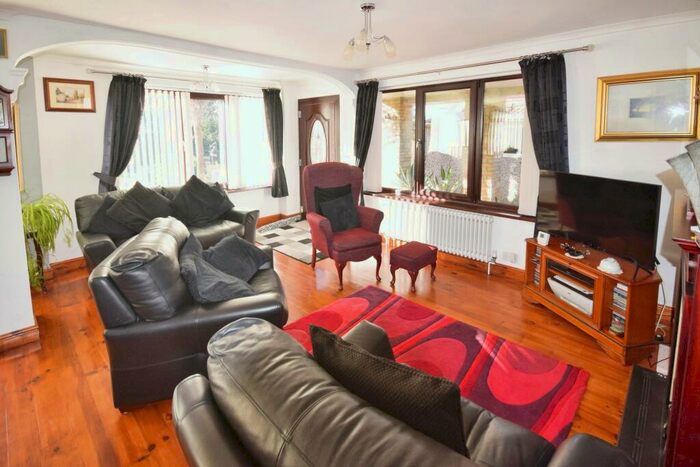 2 Bedroom Detached Bungalow For Sale In Vicarage Lane, Wainfleet St Mary, PE24