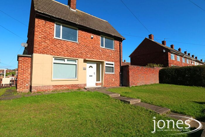 2 Bedroom End Of Terrace House To Rent In Westerton Green, Stockton-On-Tees, TS19