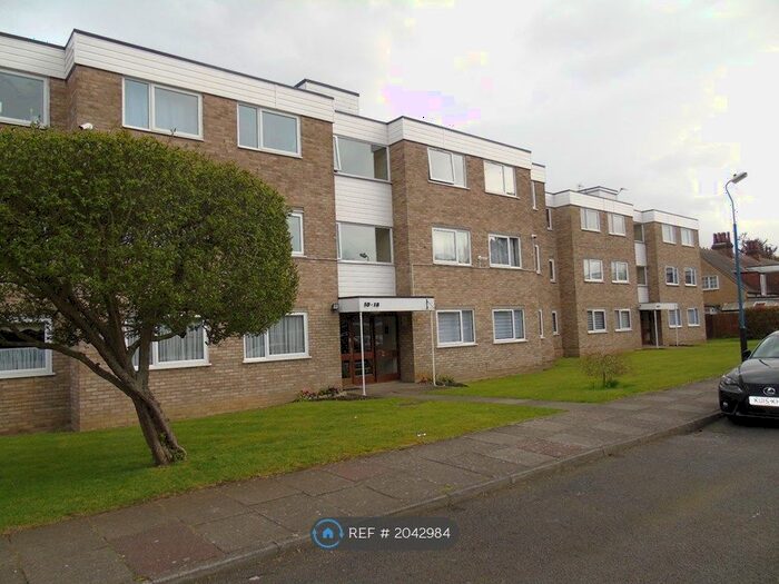 2 Bedroom Flat To Rent In Barkingside, Barkingside, IG6
