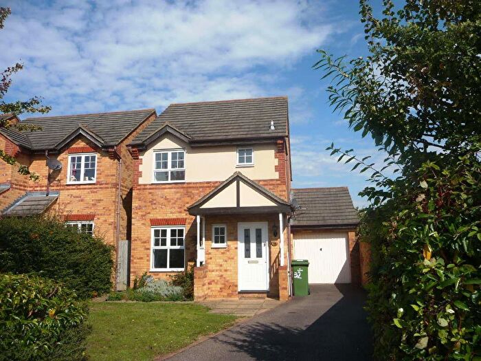 3 Bedroom Detached House To Rent In Roeburn Crescent, Emerson Valley, MK4