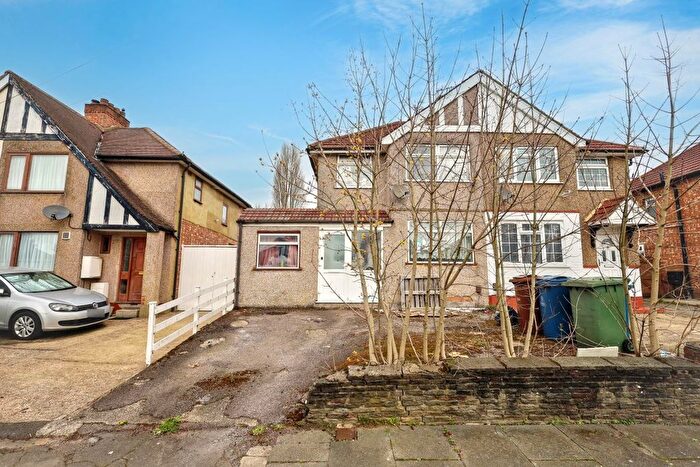 3 Bedroom Semi Detached House For Sale In Long Elmes, Harrow, Middlesex, HA3
