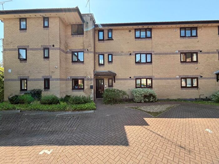 1 Bedroom Apartment For Sale In Woodhill Views, Nailsea, North Somerset, BS48