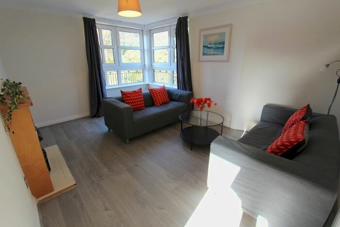2 Bedroom Flat To Rent In Springfield Street, Edinburgh, EH6