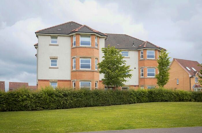 2 Bedroom Flat To Rent In Fieldfare View, Dunfermline, KY11