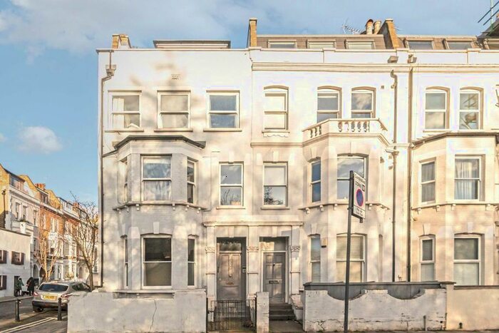 2 Bedroom Flat To Rent In Fulham Palace Road, London SW6