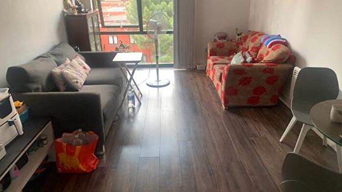 2 Bedroom Flat To Rent In Granville Lofts, Holliday Street, Birmingham, West Midlands, Uk, B1