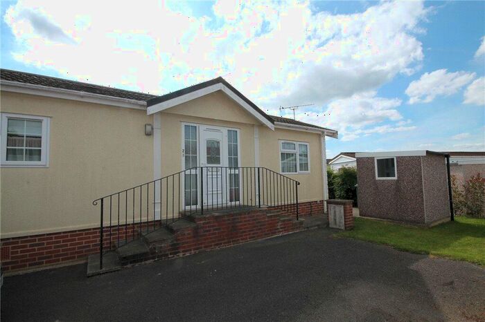2 Bedroom Detached House For Sale In Eighth Avenue, Holly Lodge, Lower Kingswood, Tadworth, KT20