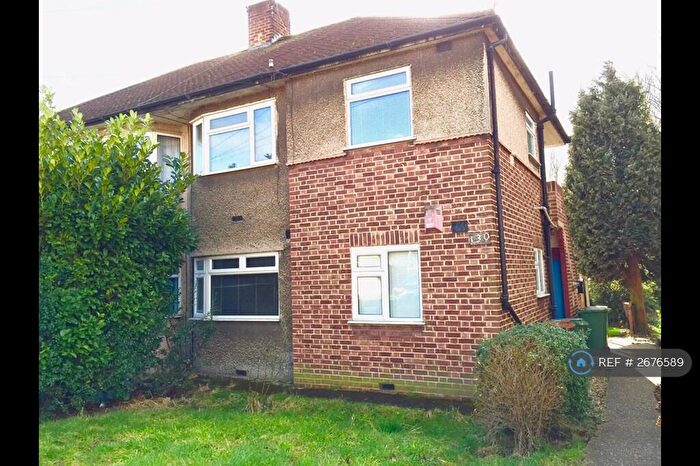 2 Bedroom Maisonette To Rent In Eversley Avenue, Barnehurst, DA7