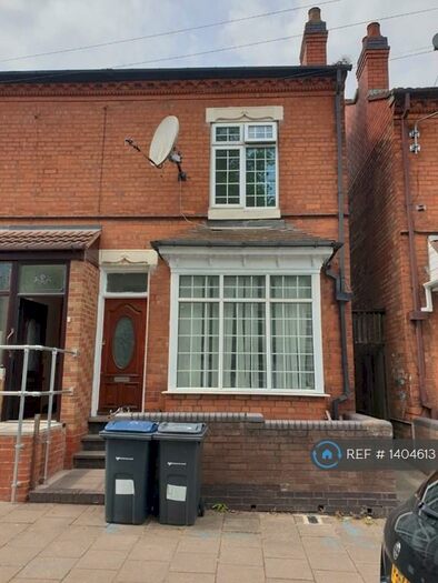 2 Bedroom End Of Terrace House To Rent In Malmesbury Road, Birmingham, B10