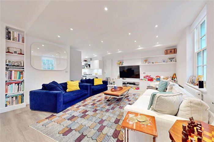 2 Bedroom Apartment To Rent In Lambolle Place, Hampstead, London, NW3