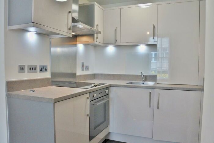 1 Bedroom Flat To Rent In New Street, Town Centre, Basingstoke, RG21